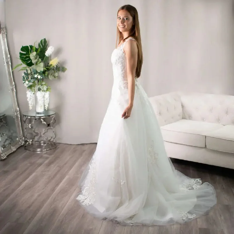 Lucia: V-neckline Elegance in Lace Beaded Lace Wedding